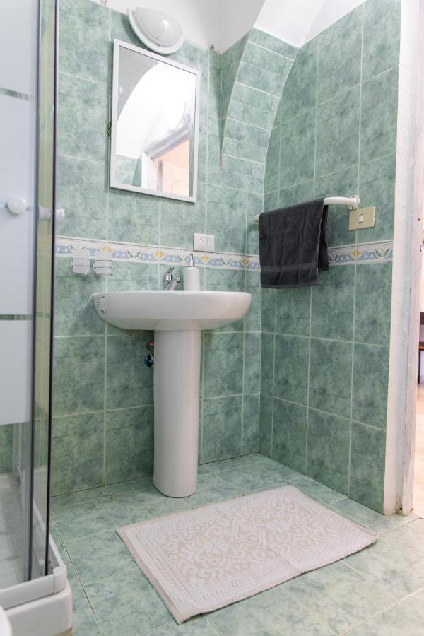 Suite Gli Ulivi Colonna 外观 照片