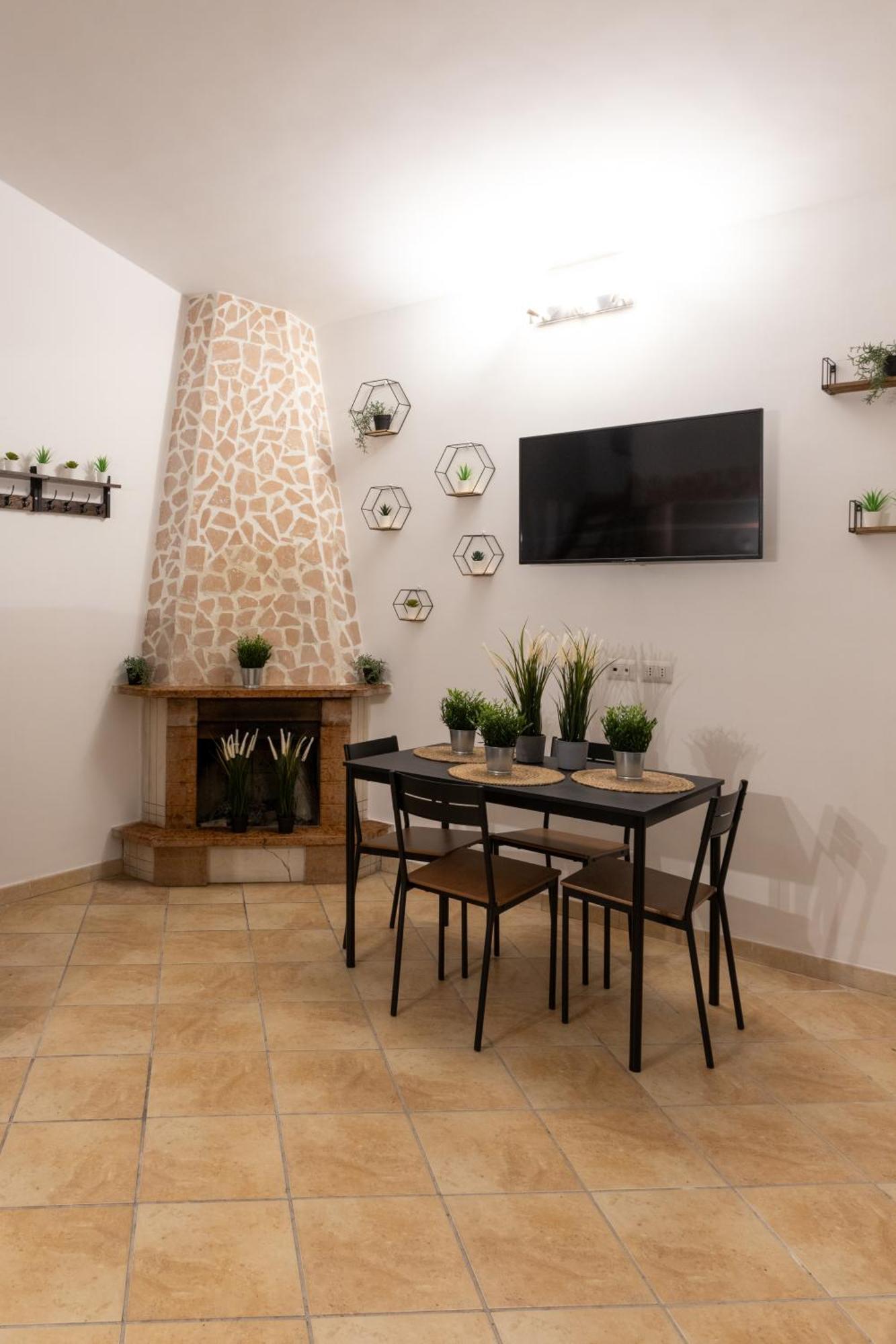 Suite Gli Ulivi Colonna 外观 照片