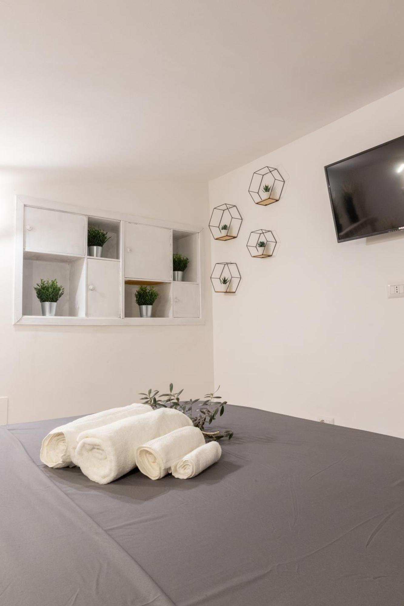 Suite Gli Ulivi Colonna 外观 照片
